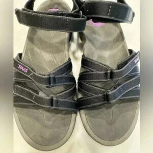 Teva spider women’s trail/walking sandals, black w/lavender accents size 9
